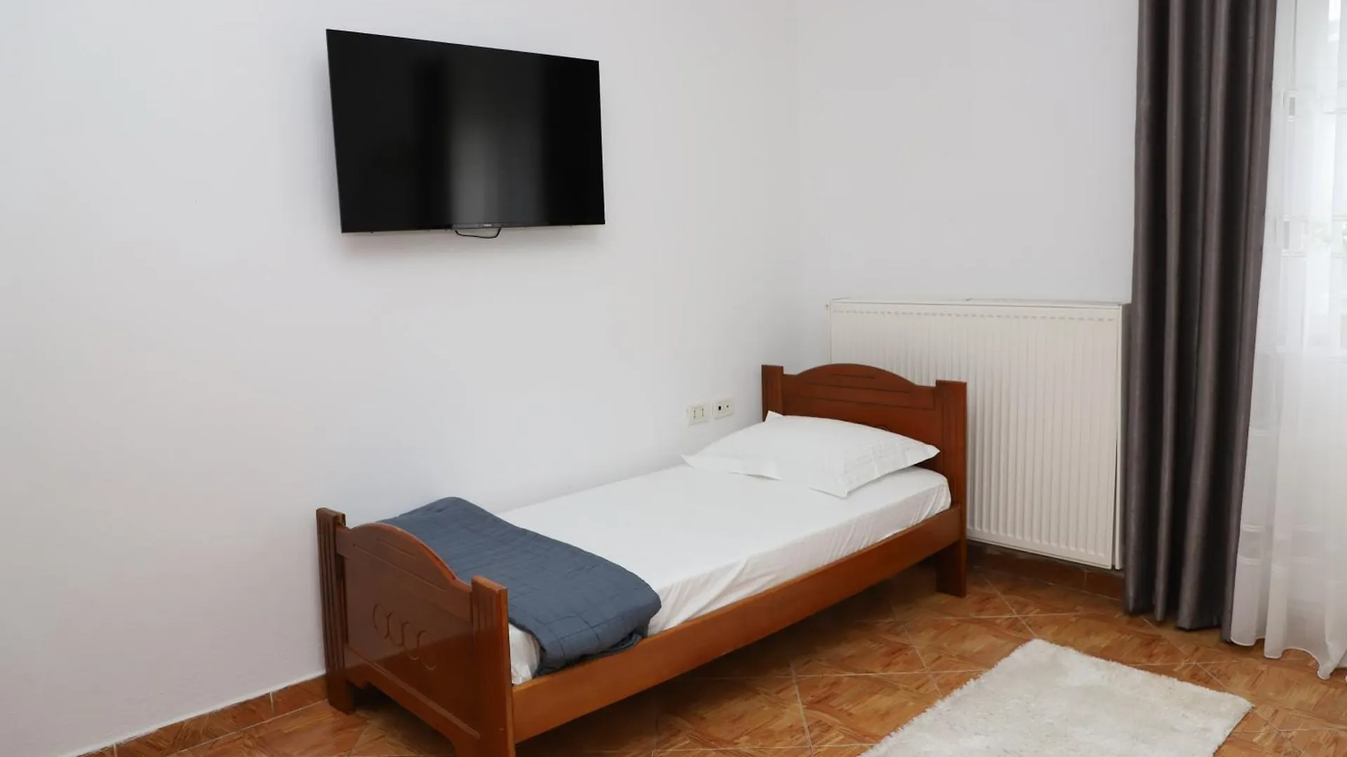 Apartment Xheison Berat