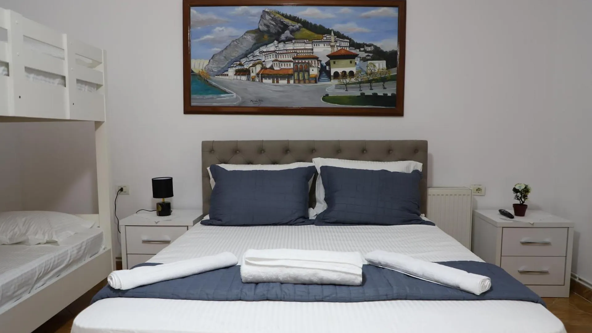 Apartment Xheison Berat 0*,